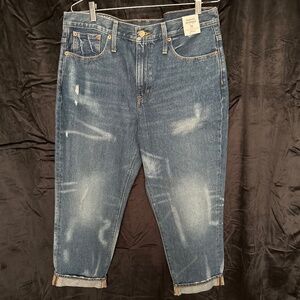 J Crew Slouchy Boyfriend jeans in Barn Wash , size 31
